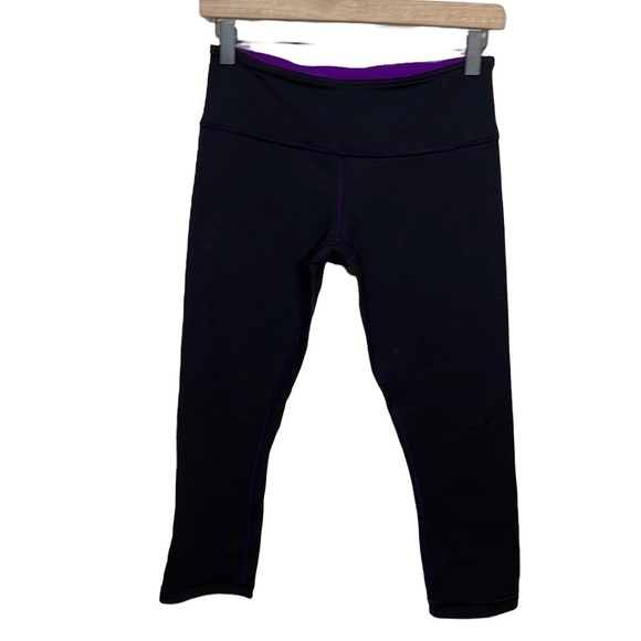 Lululemon Capris - Picture 1 of 11